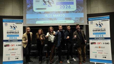Sergio Rodríguez (M2), Edurne Gorricho (AIN), Alicia Nicolás (Diario de Navarra), Pello Bayona (Laboral Kutxa), Pablo Albizu (540) y Pablo Ezcurra (Gobierno de Navarra), en la presentación de la prueba en AIN.