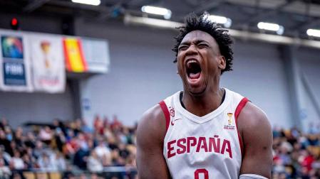 Fotos del estreno del navarro Great Osobor con la selección española