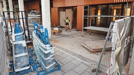 Imagen de la obra del futuro centro de día de Barañáin, en la avenida Comercial