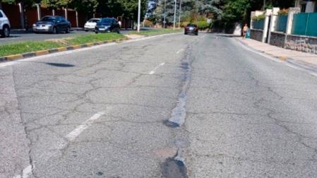 Estado en el que se encuentra la carretera de Badostáin, entre la avenida de Baja Navarra y la carretera de Sarriguren, de Pamplona