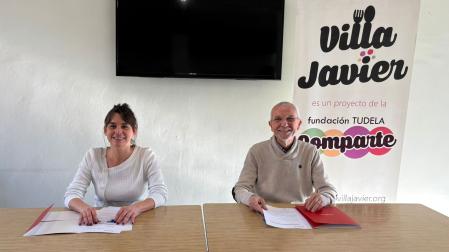 Begoña Alfaro y Manuel Campillo firman la cesión de vivienda a la Fundación Tudela Comparte