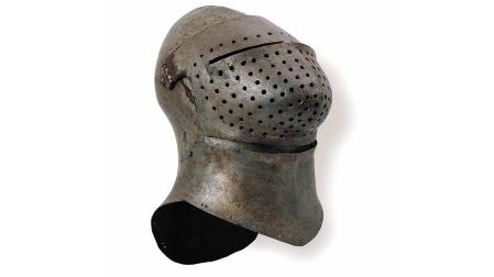 Esta magnífica pieza fue hallada en el panteón real de Carlos III el Noble con motivo de su apertura en 1865