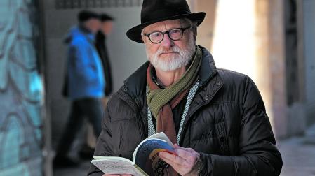 Vicente Huici Urmeneta, fotografiado en Pamplona.