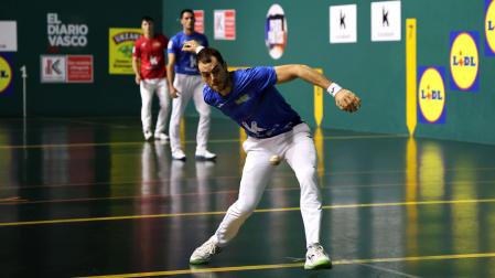 Fotos del Jaka-Iztueta Laso-Albisu en el Remontival de Estella