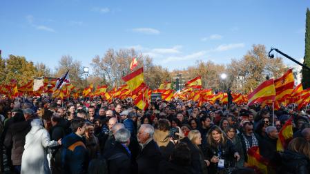 Concentración contra el Gobierno de Pedro Sánchez, por los casos de corrupción que protagonizan José Luis Ábalos, Koldo García y Santos Cerdán, convocada por el Partido Popular (PP) en el Templo de Debod en Madrid