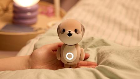 Imagen tomada de la pagina de la compañía japonesa de electrónica Sharp de su pequeño robot inspirado en una suricata
