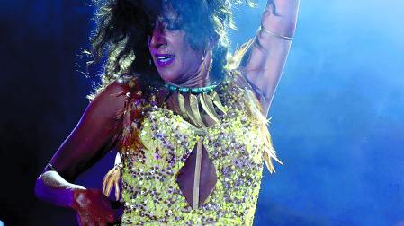 Rosario Flores en uno de sus conciertos
