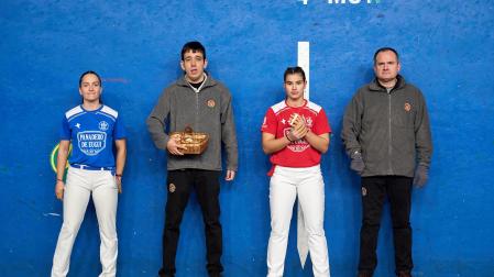 Fotos de las finales masculina y femenina del Cuatro y Medio de Huarte