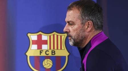 El técnico del Barça, Hansi Flick, antes de su comparecencia ante los medios en la previa del encuentro de LaLiga contra Osasuna