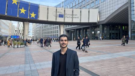 Álvaro Urdiales Ramírez, pamplonés que trabaja en Bruselas en la Asociación Náutica Europea