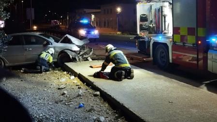 Bomberos, en el lugar del accidente