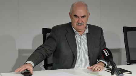 El consejero de Desarrollo Rural y Medio Ambiente del Gobierno de Navarra, José María Aierdi, en la rueda de prensa ofrecida este miércoles