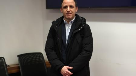El secretario general técnico de Cohesión Territorial, Eduardo Jiménez Izu, en el Parlamento