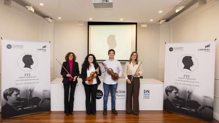 Desde la izq.: Maitane Bueno, directora de Zona de Laboral Kutxa, patrocinadora del festival; Garazi Echeandia, directora artística del festival; Martín Soler, director del festival y Alicia Nicolás, directora comercial del Grupo La Información.