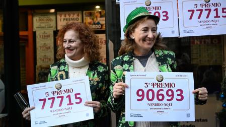 Una administración de Ovido ha vendido décimos de los dos premios que también han sido vendidos en Navarra