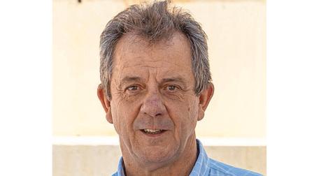 Javier Carmona, propietario
