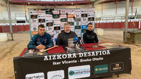 Iker Vicente y Eneko Otaño, en la presentación.