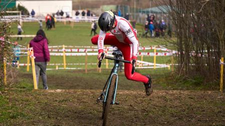 Fotos del VI Memorial Benigno Mendia, campeonato navarro de ciclocross en Urdiáin