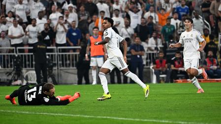 Rodrygo Goes bate a Jan Oblak y pone el 0-2 en el marcador
