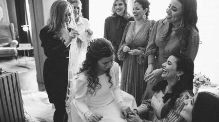 Peluquería Marian Resano ofrece un amplio catálogo de servicios de bodas: Recogidos de todos los estilos, peinados y maquillaje