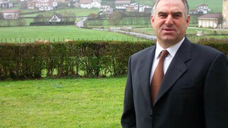 Julio Indaberea Osinaga fue alcalde del valle de Ultzama entre 1995 y 2003.
