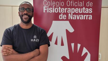 El fisioterapeuta Khadim N’diave dará hoy una conferencia en Pamplona.