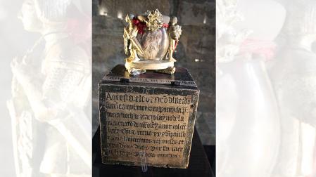 El corazón de  Carlos II, en el interior de la urna