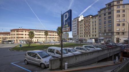 Acceso al aparcamiento Blanca de Navarra