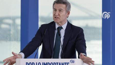 El líder del PP, Alberto Núñez Feijóo, interviene en un acto en Barcelona.