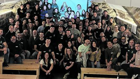 Asistentes al evento, que tuvo lugar en la sociedad gastronómica Jarauta 79 de Pamplona
