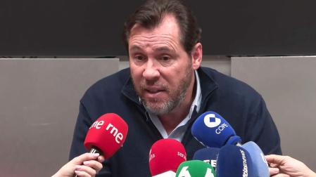 Comparecencia del ministro Puente tras el accidente mortal de dos trenes en Adamuz