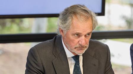 El CEO de Acciona, José Manuel Entrecanales, durante una rueda de prensa tras una junta general ordinaria de accionistas de Acciona anterior