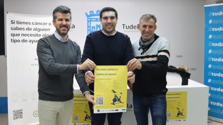 De izquierda a derecha: Joaquim Torrents, Martín López, y Javier Laplaza
