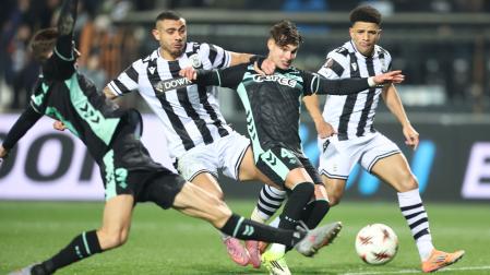 Giorgos Giakoumakis del Paok, en un momento del partido ante el Betis