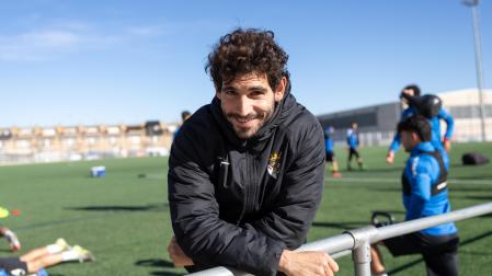 El riojano Héctor Urquía dirige esta temporada al Tudelano, que viaja tercero en la 2ª RFEF, empatado a puntos con el segundo