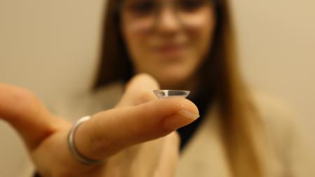 Orto-K, las lentes de contacto especiales que se utilizan durante la noche, mientras dormimos