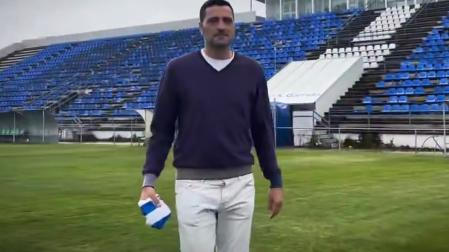 Dani Güiza durante su presentación como nuevo jugador del Jerez Industrial