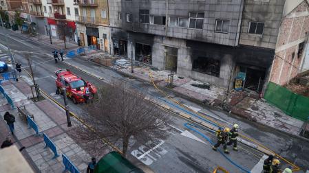 Imagen del edificio siniestrado en noviembre en la avenida Marcelo Celayeta