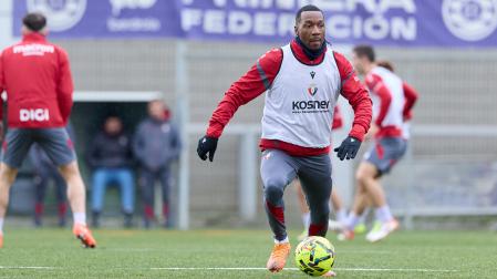 Sheraldo Becker, en la sesión de este martes