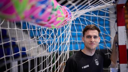 El cierre catalán de Osasuna Magna Albert Ortas, tras el entrenamiento en el Pabellón Anaitasuna