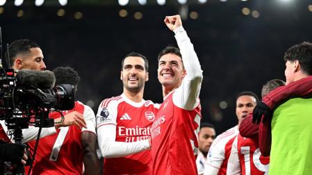 Mikel Merino y Martín Zubimendi durante un partido esta temporada con el Arsenal