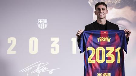 Fermín López, en el acto de renovación con el Barcelona