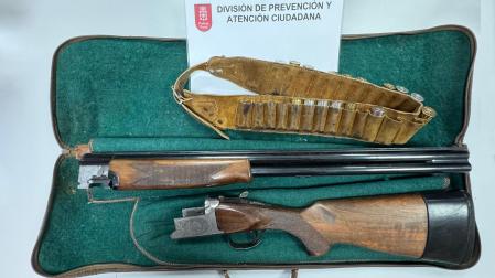 Detalle de la escopeta robada y recuperada