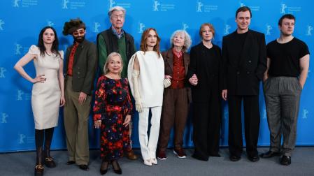 El equipo de  'The Blood Countess' posa en la presentación de la película en la Berlinale