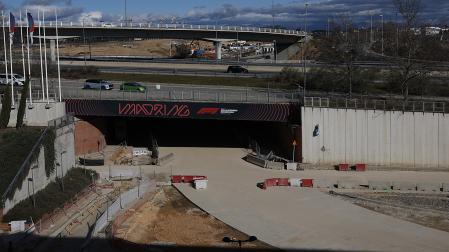 Vista de las obras de construcción del MadRing, el circuito que en septiembre albergará el Gran Premio de España de Fórmula Uno