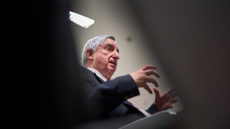 Rafael Dezcallar en la Biblioteca de Navarra