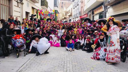 Imagen de los componentes del grupo ‘México’, de la Apyma del colegio Anunciata de Tudela, ganador del concurso de disfraces