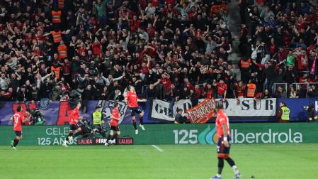 Ante Budimir celebra su gol de penalti contra el Real Madrid