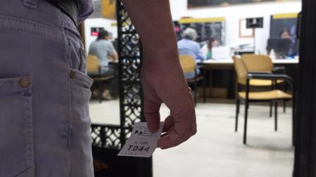 Imagen de la entrada al SAC ubicado en el zaguán de la Casa Consistorial de Tudela