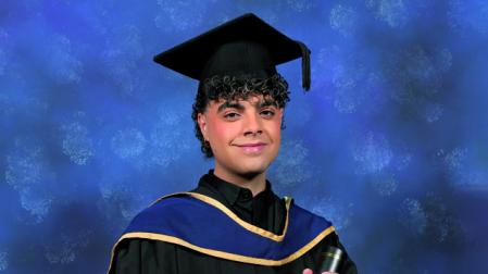 Daniel González Osés, licenciado en Film &TV Production BA (Hons) por la Universidad de York St. John